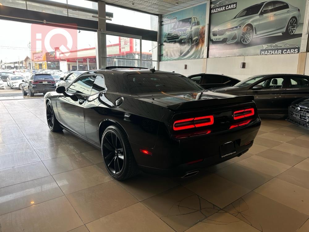 Dodge Challenger